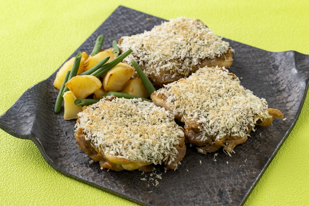チキンの浜松粉茶パン粉焼き