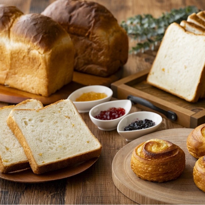 FB_season-breadtakeout_thumbnail.jpg