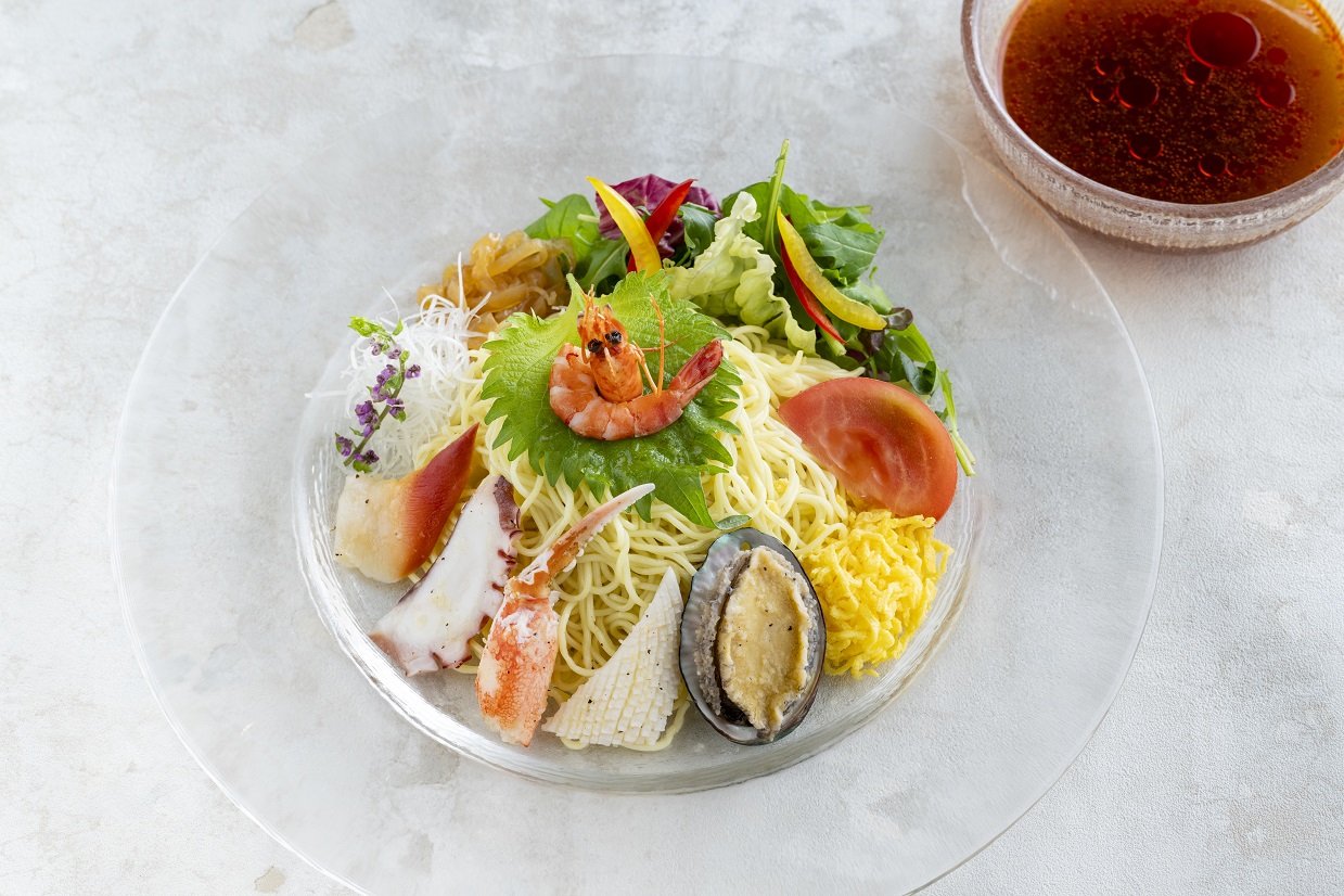 特製麻辣 海鮮冷麺セット