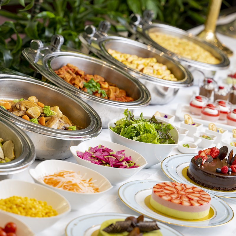 figaro_summerfam-lbuffet_thumbnail2207.jpg